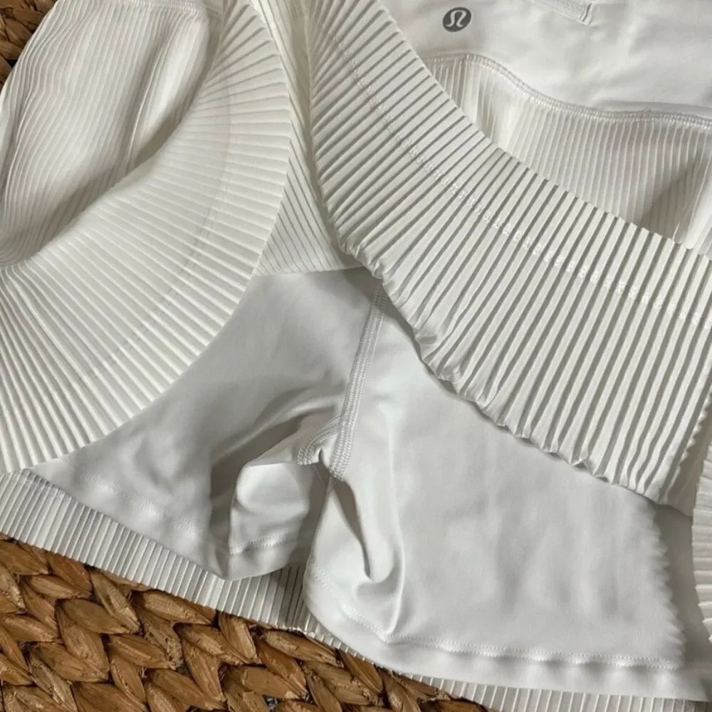 White lulu tennis skirt - Picture 10 of 10